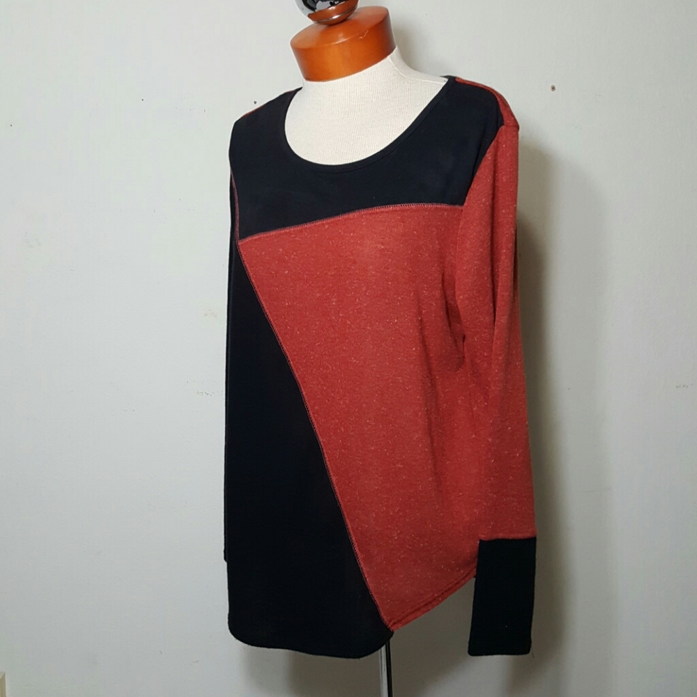 Womans Jr XL Petite Asymmetrical Sweater Top